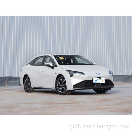 AION S Plus  WHITE (COLOR)